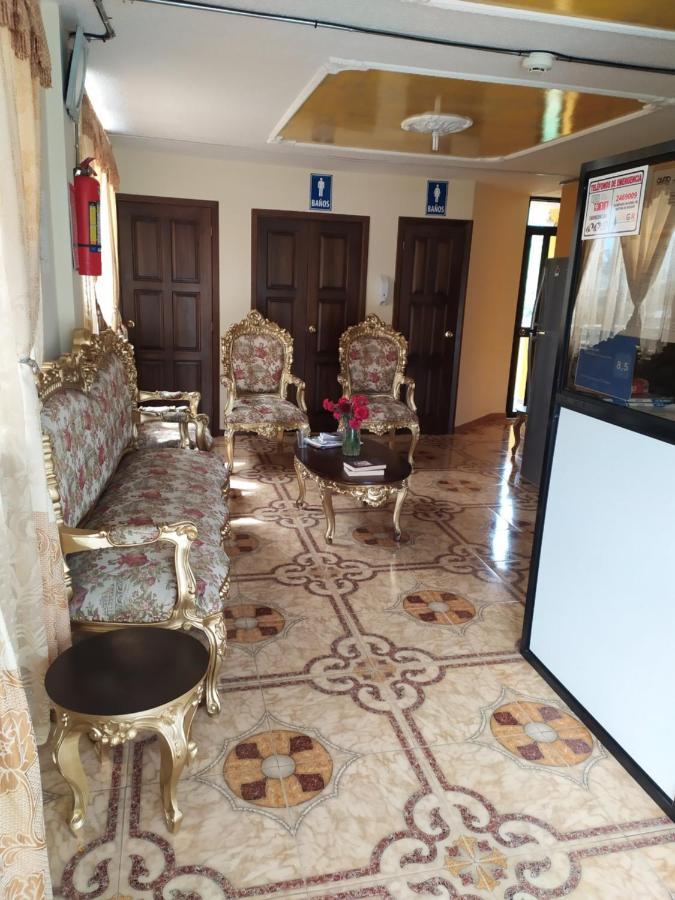 Hotel Residencial El Viajero Tababela Eksteriør bilde