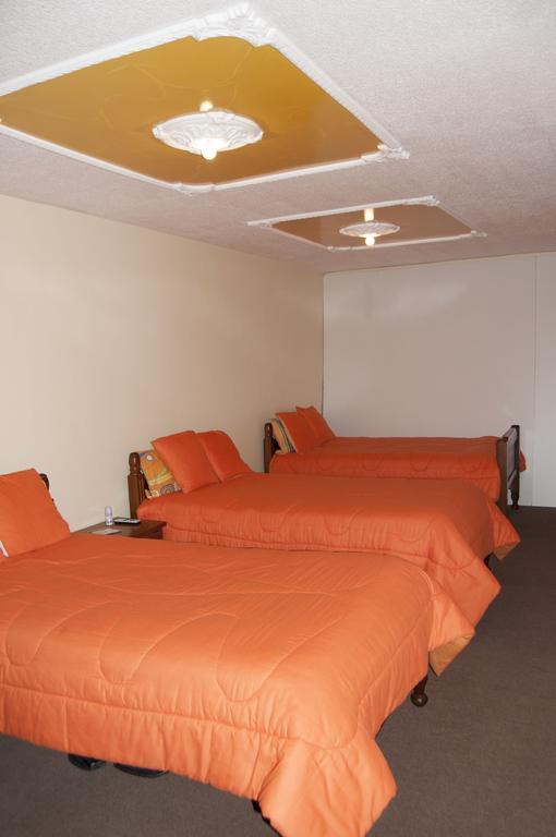 Hotel Residencial El Viajero Tababela Rom bilde