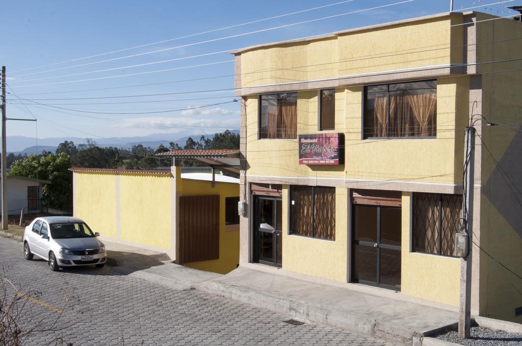 Hotel Residencial El Viajero Tababela Eksteriør bilde