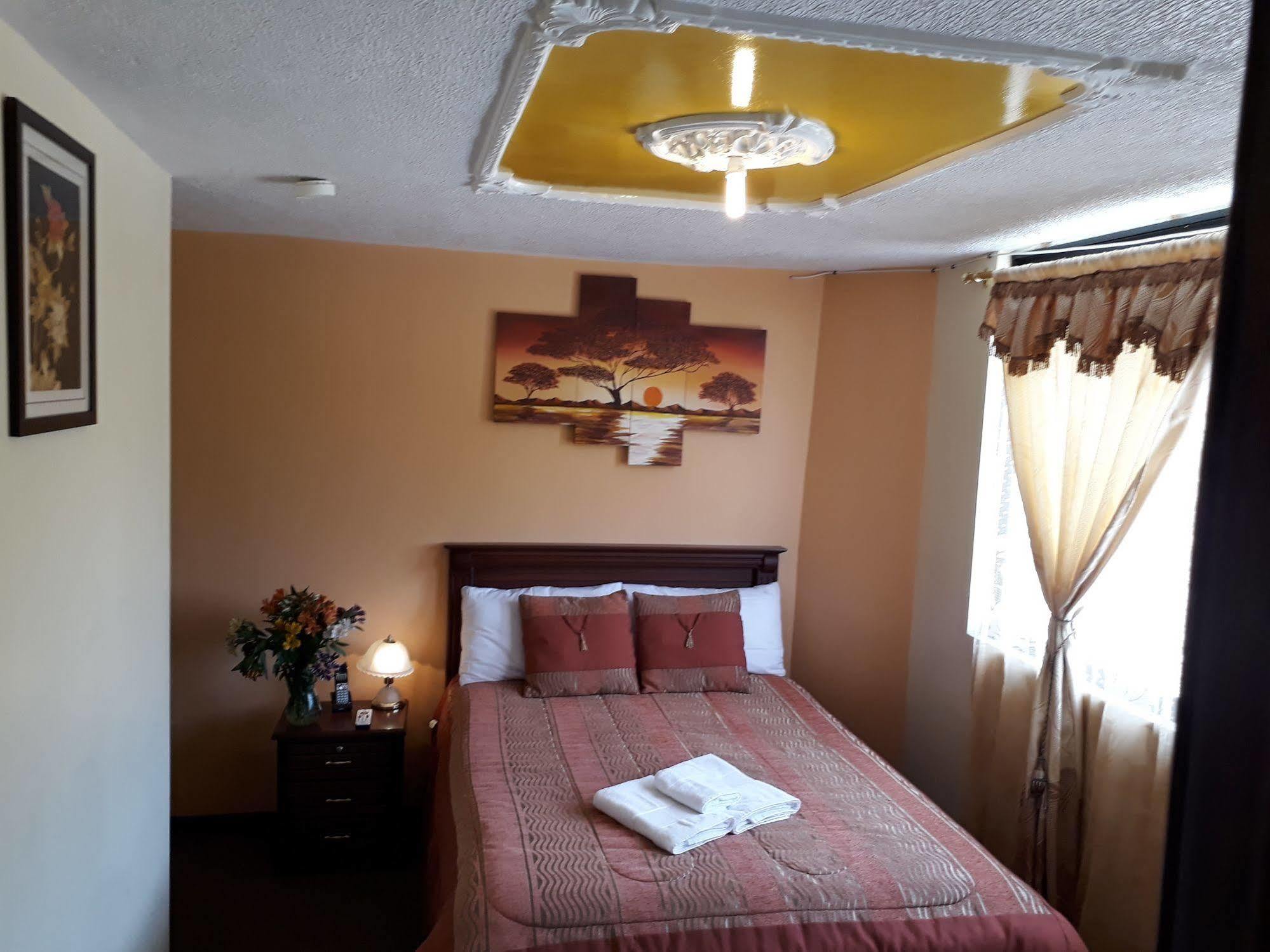 Hotel Residencial El Viajero Tababela Eksteriør bilde