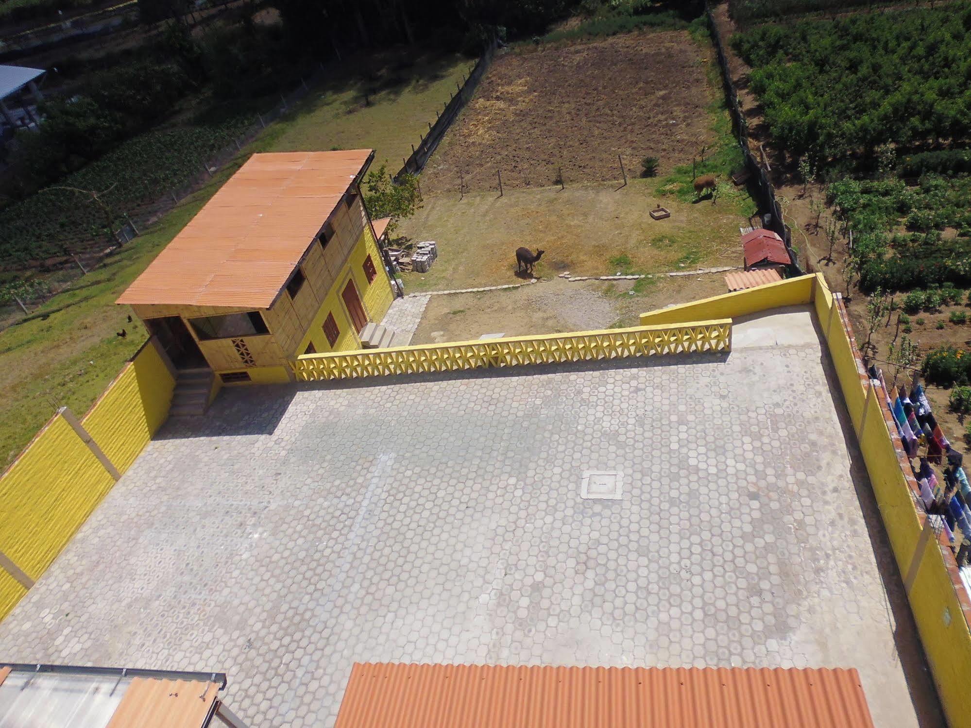 Hotel Residencial El Viajero Tababela Eksteriør bilde